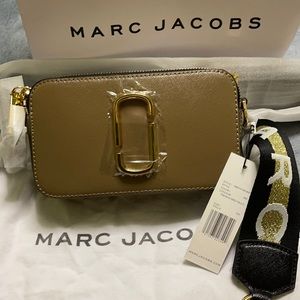 Authentic Marc Jacob snapshot